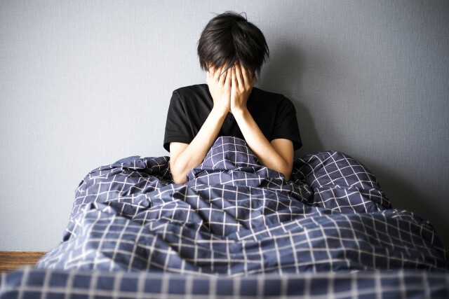 ルネスタとアモバンの違い – 強さや副作用を比較